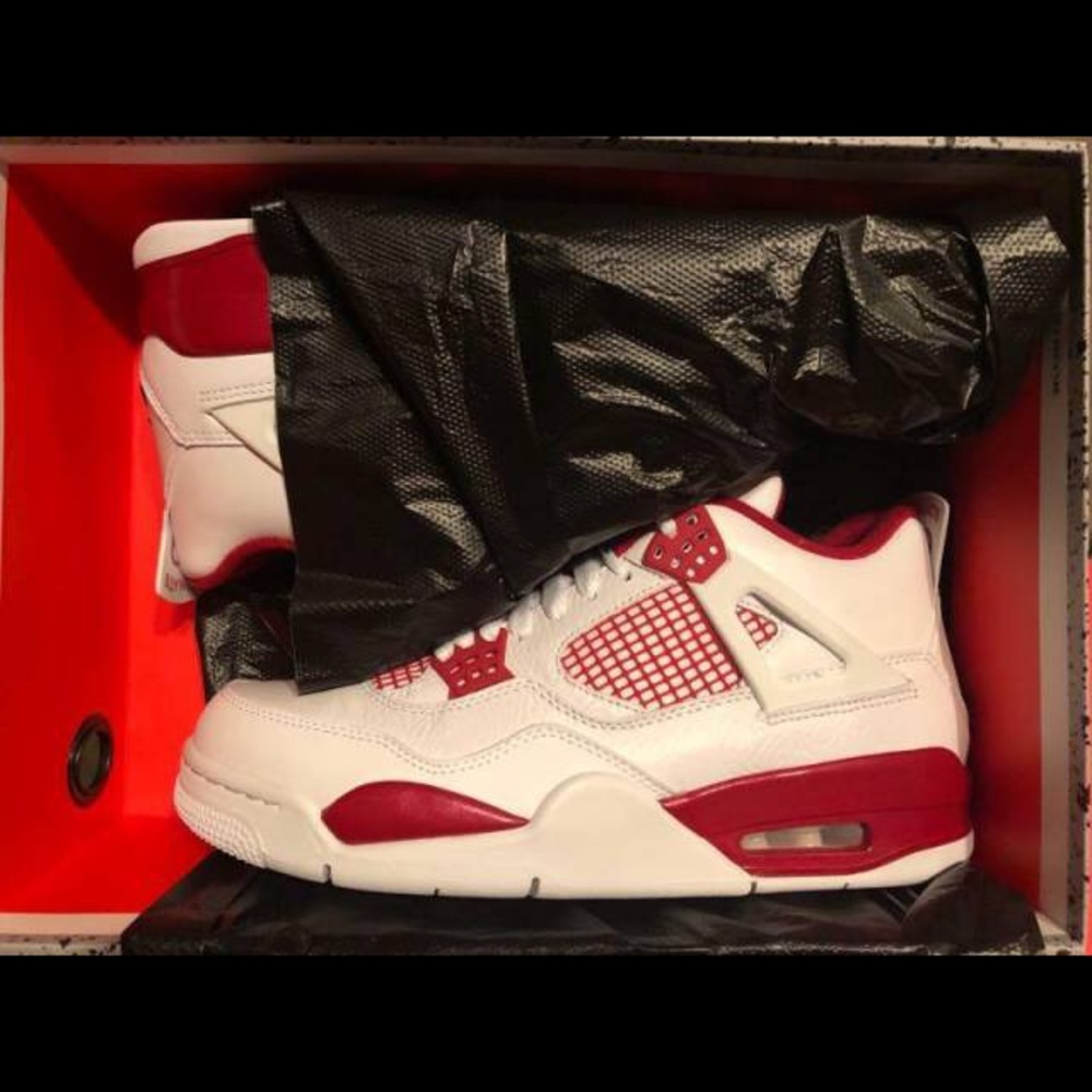 Retro 4s alternate 89